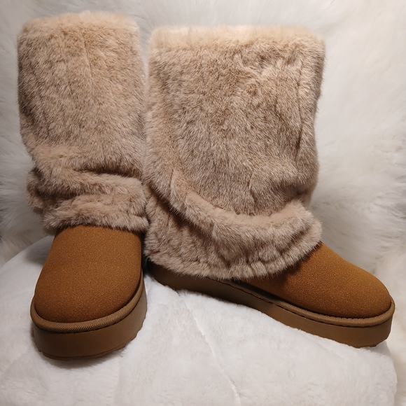 Tan Faux Fur Winter Boots - Picture 3 of 12